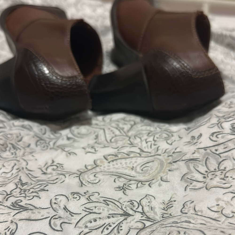 Coldwater Creek Claudia Brown Leather Booties | Slip-On Western Style | Size 6.5 - Picture 7 of 9